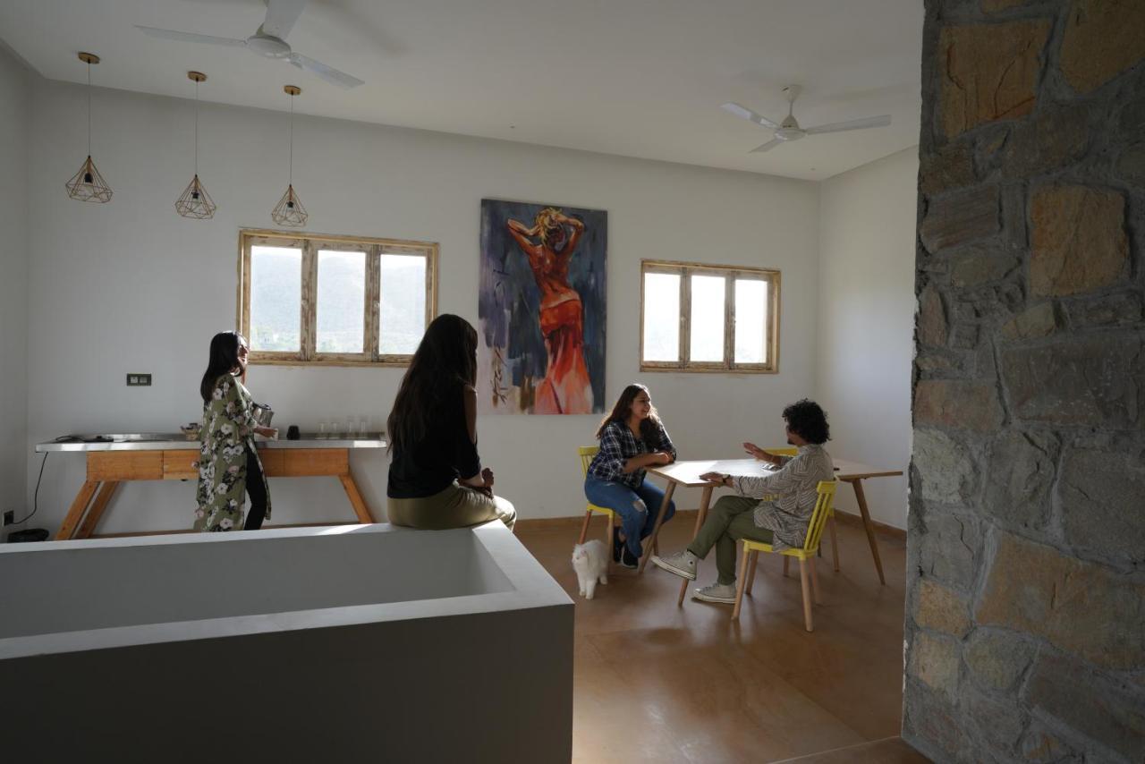Parijat Private Pool Villa 1, 2 And 3 Bhk 烏代浦 外观 照片
